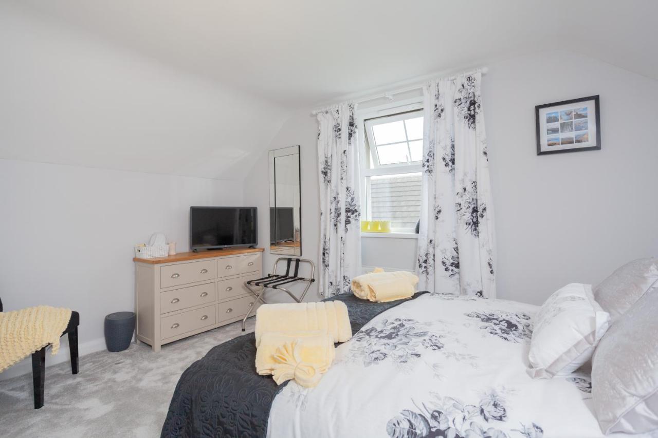 Longview House Bed & Breakfast Ballymoney Exterior photo